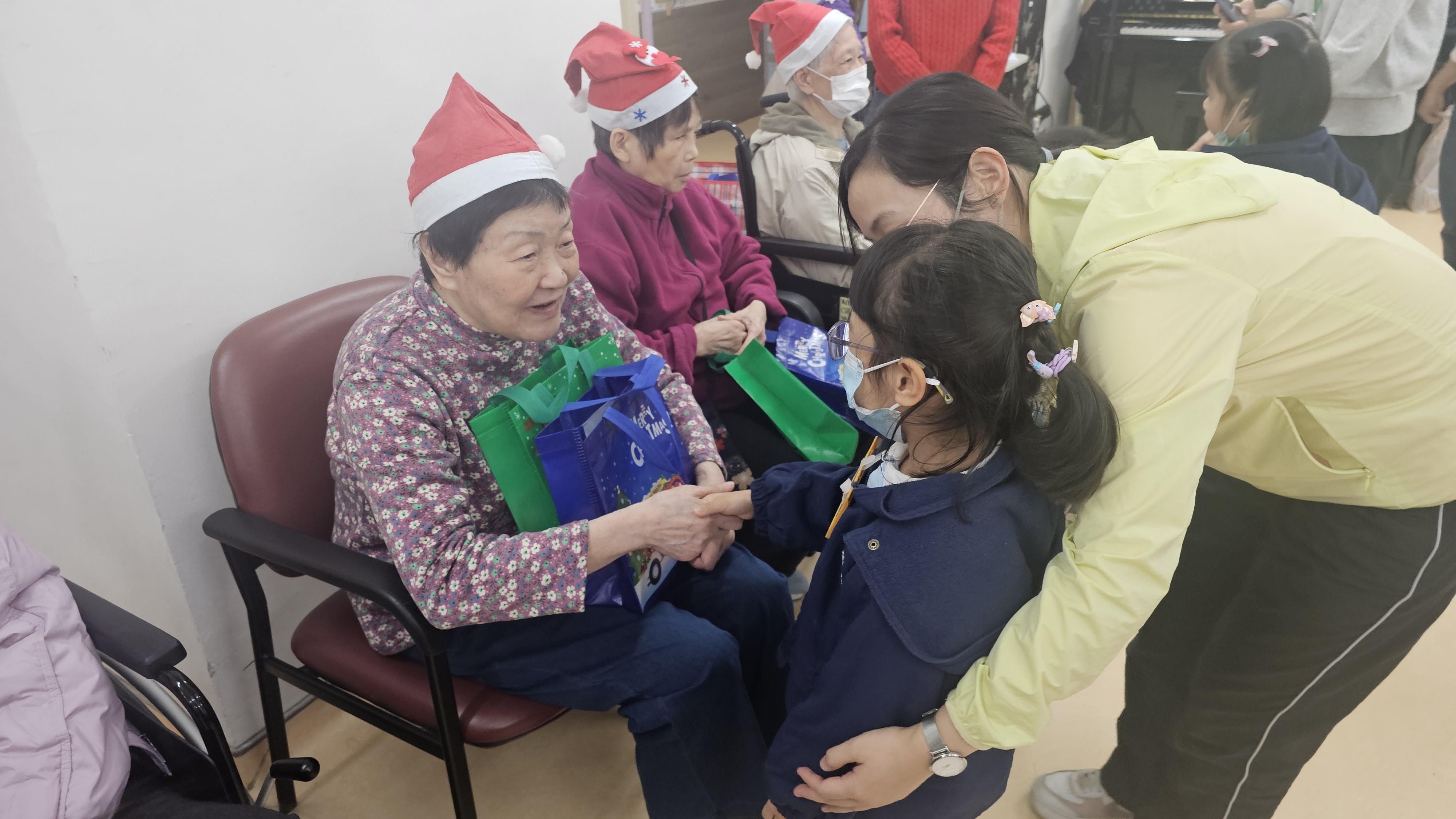 葵東聖誕報佳音_03